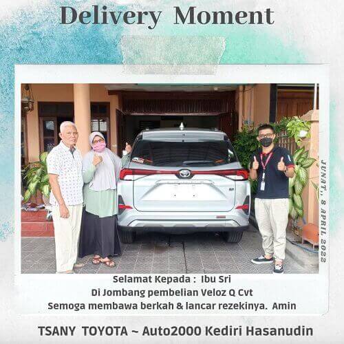 Serah Terima Sales TSANY Dealer Toyota Kediri (7)